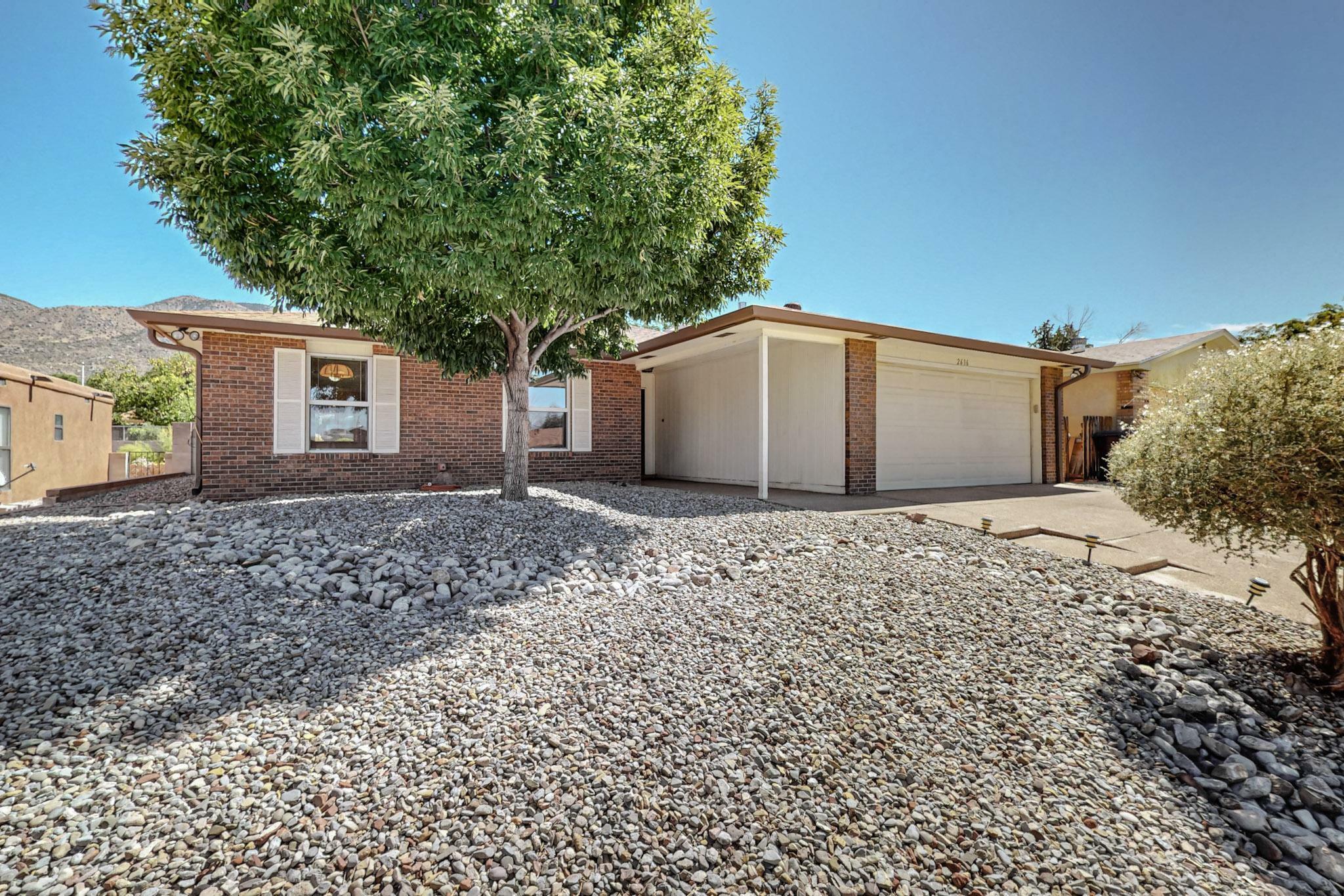 Property Photo:  2616 Georgene Drive NE  NM 87112 