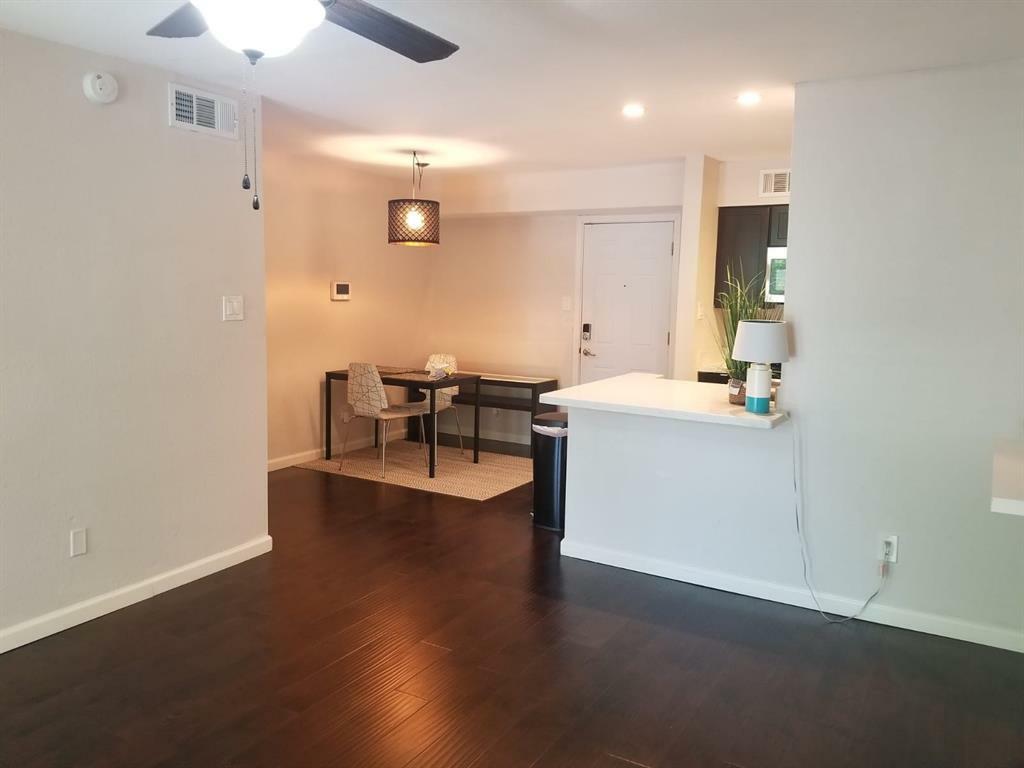 Property Photo:  4633 Wild Indigo Street 559  TX 77027 