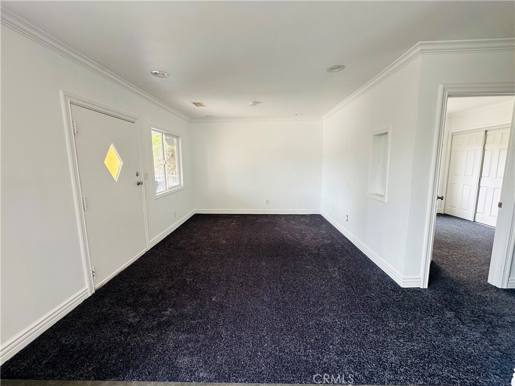 Property Photo: 921 W 76th Street CA 90044