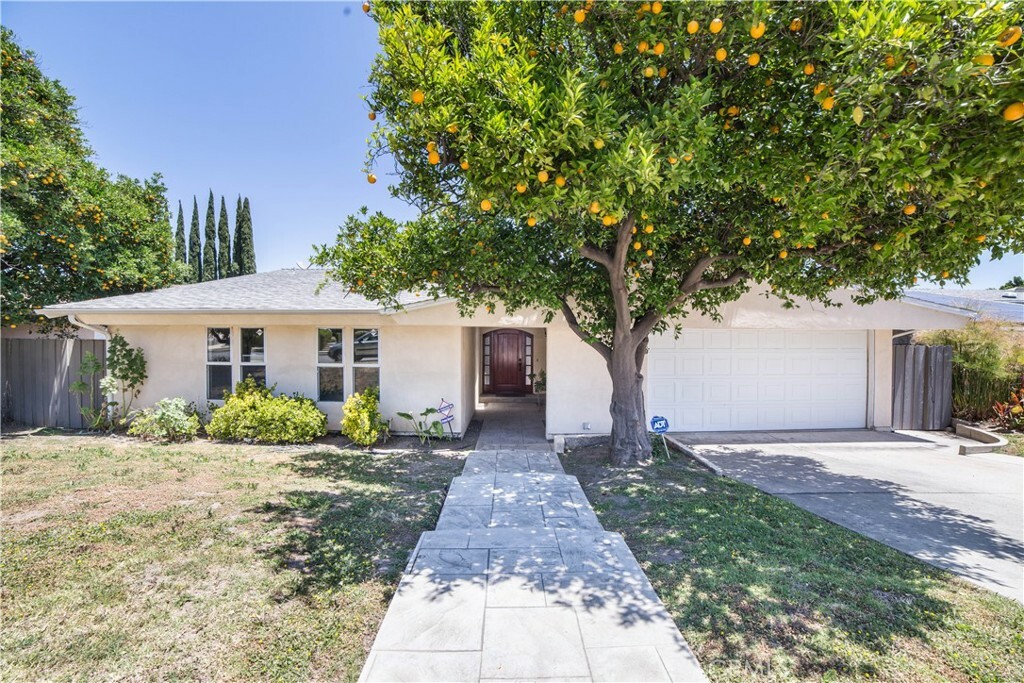 12818 Meadowlark Avenue  Granada Hills CA 91344 photo