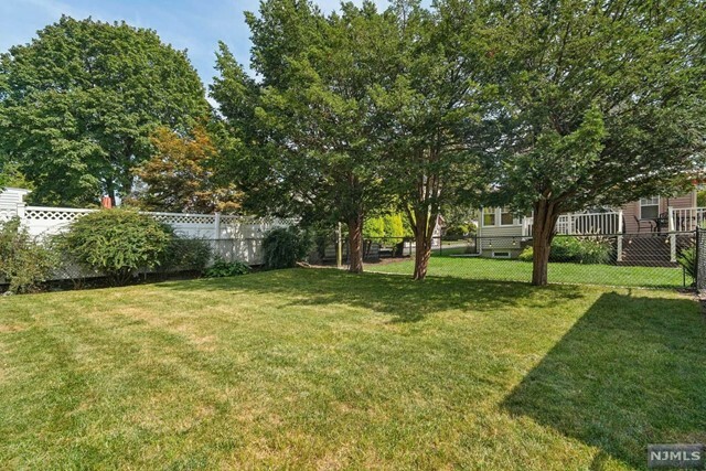 Property Photo:  60 Mountain Avenue  NJ 07003 