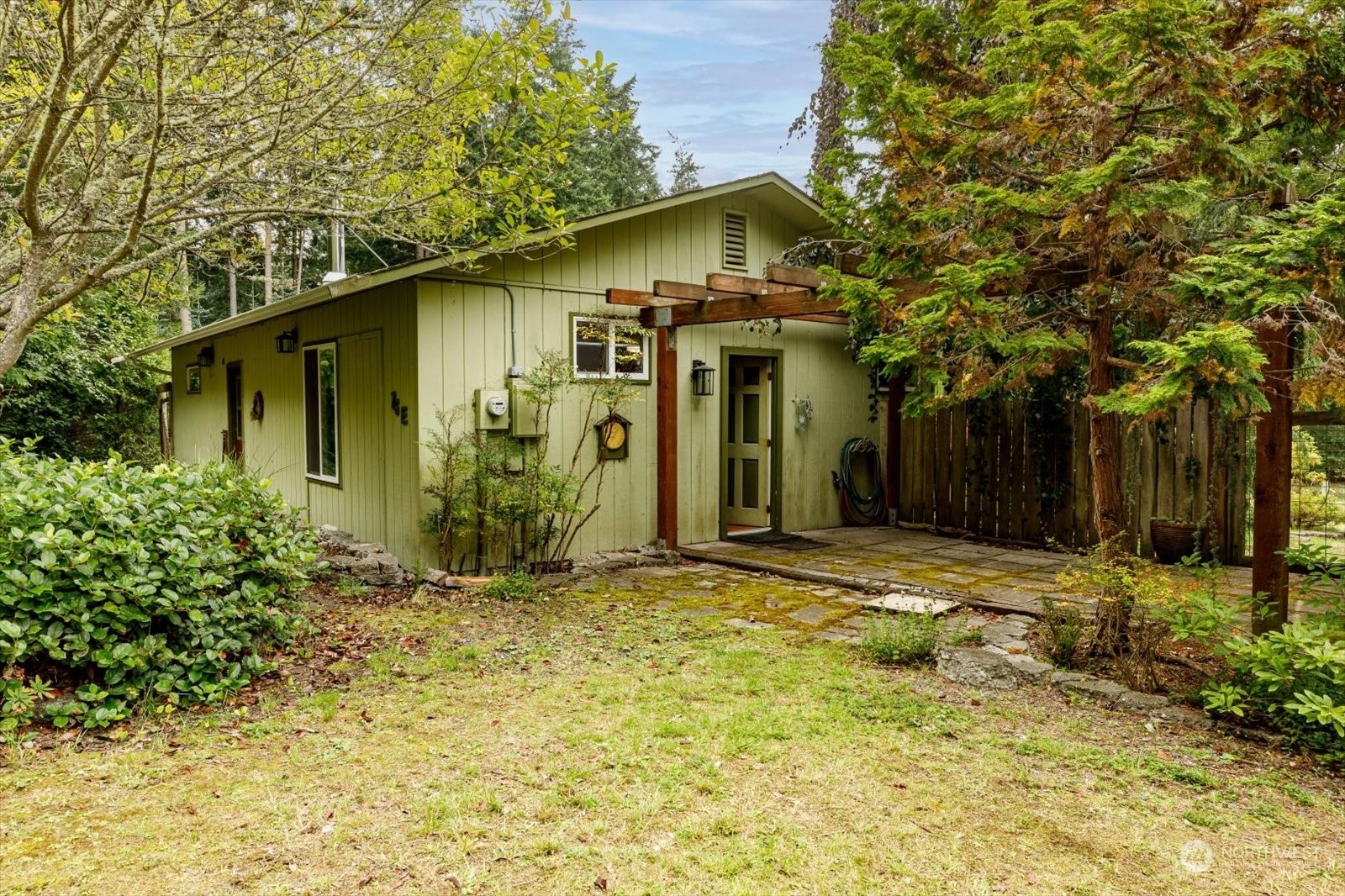 Property Photo:  76 E Morris Road  WA 98239 