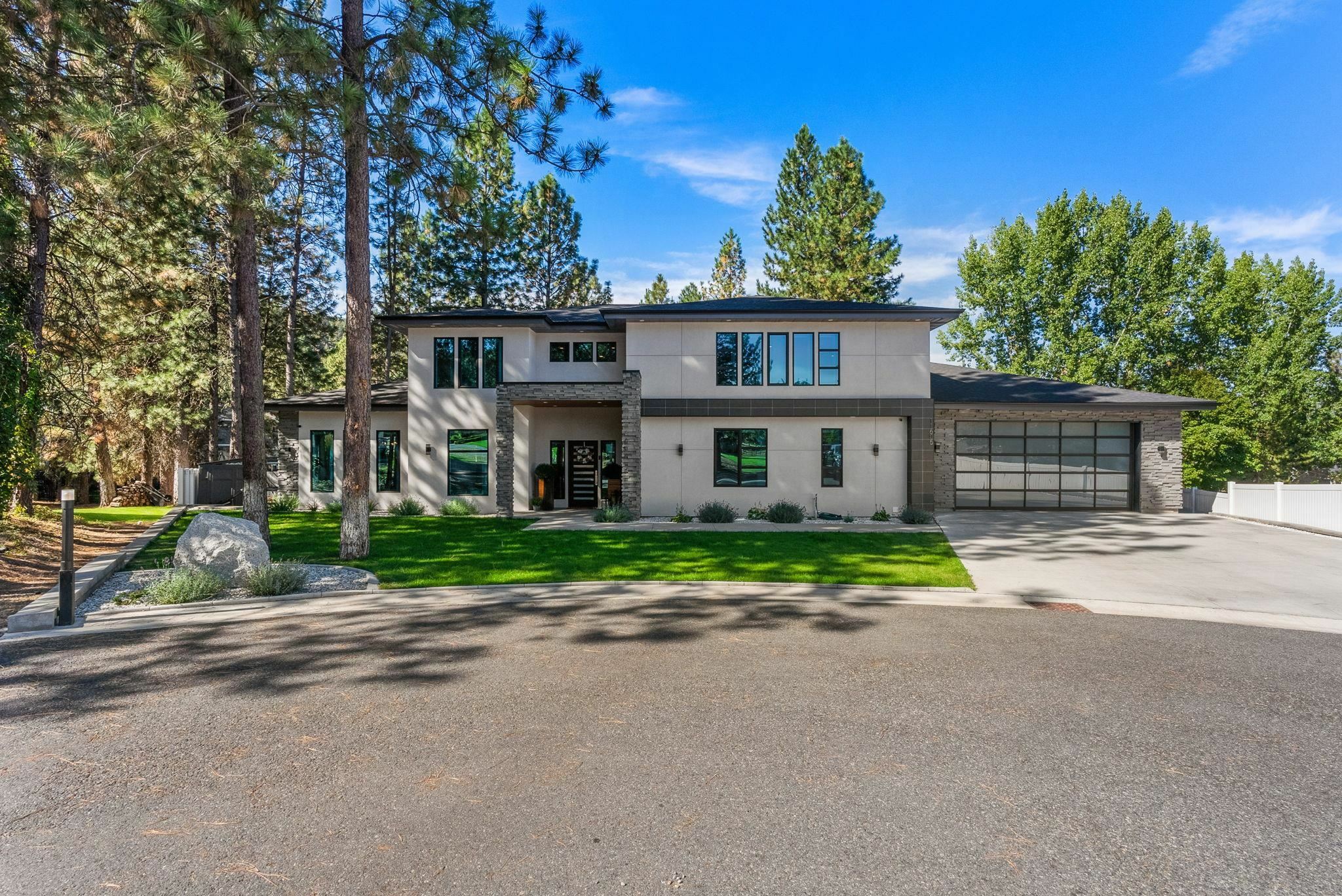 11605 N Alberta Ln  Spokane WA 99218 photo