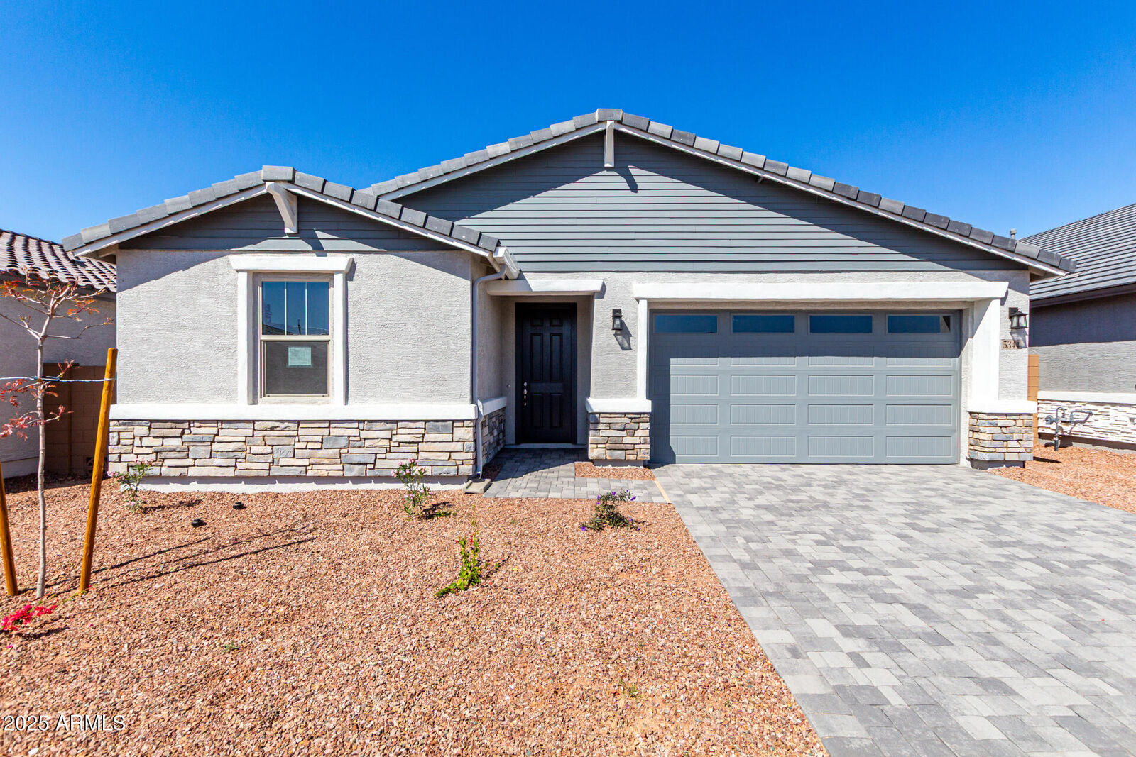 Property Photo: 5344 W Manzanita Drive AZ 85302