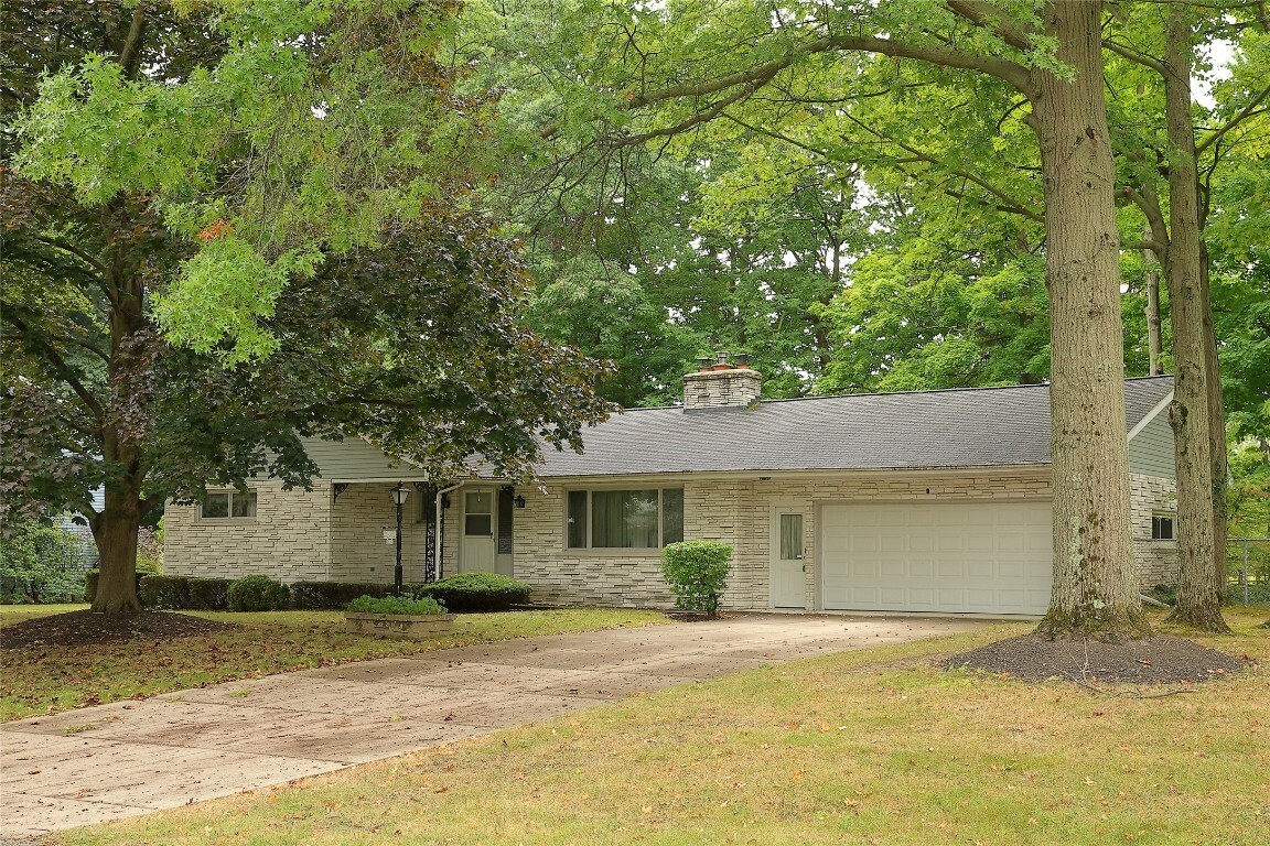 Property Photo:  5150 Ferndale Place  PA 16415 