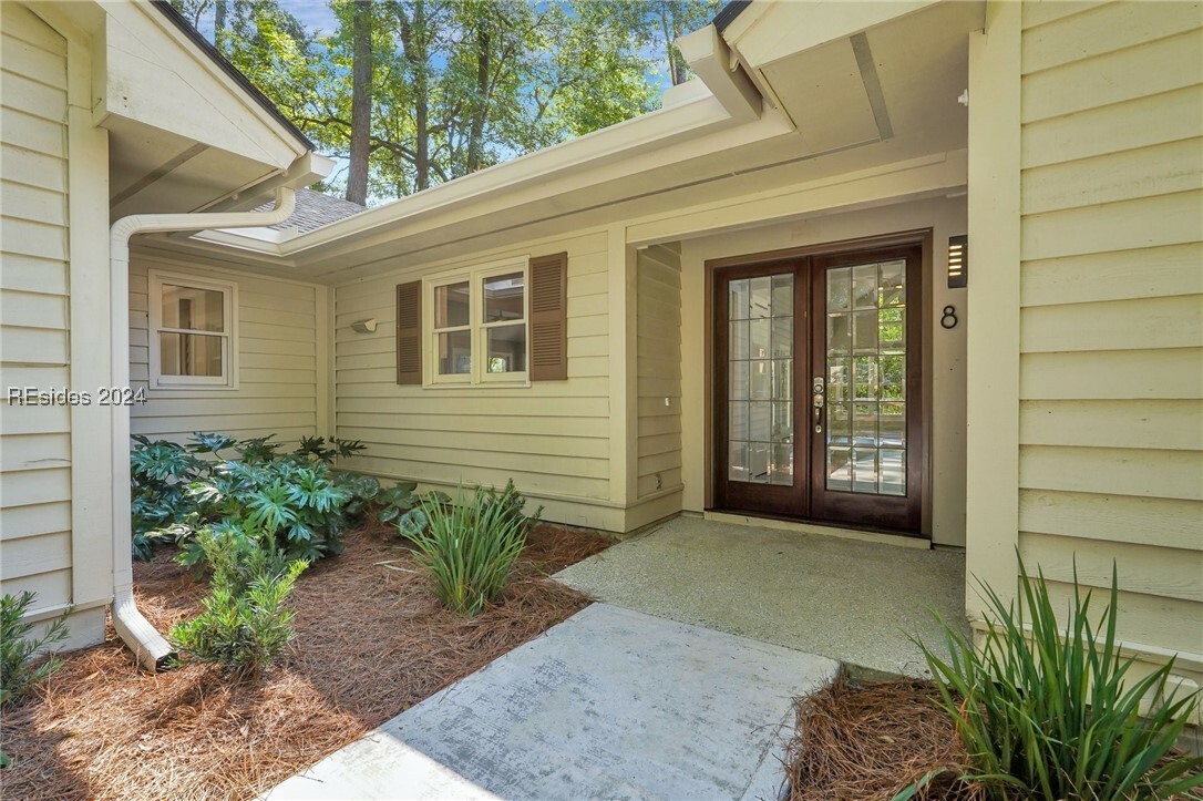 Property Photo:  8 Pineland Road  SC 29926 