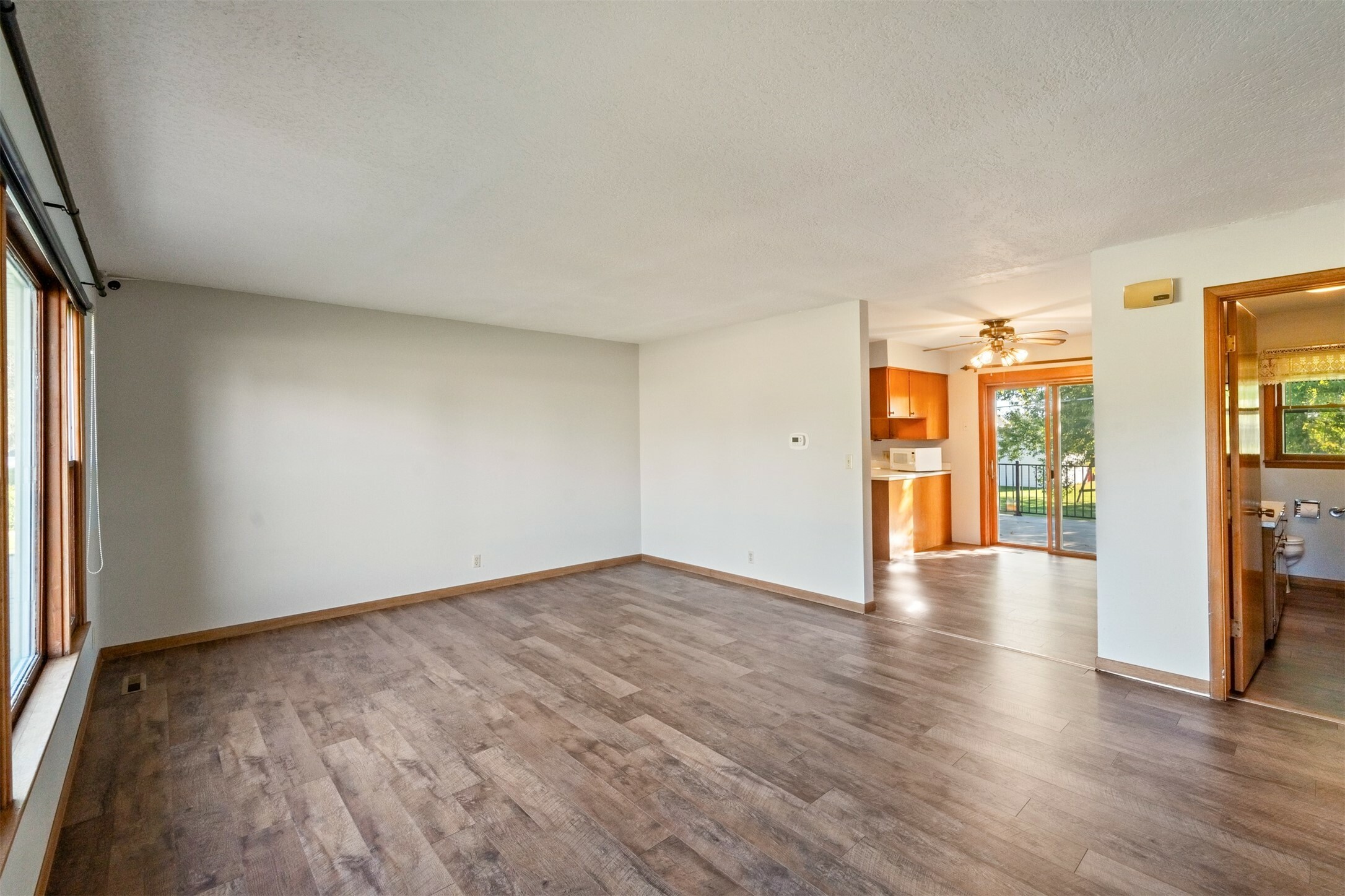 Property Photo:  410 Timberlane Drive  IA 50124 