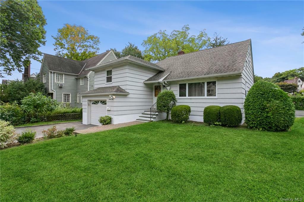 Property Photo:  21 Chatham Road  NY 10804 