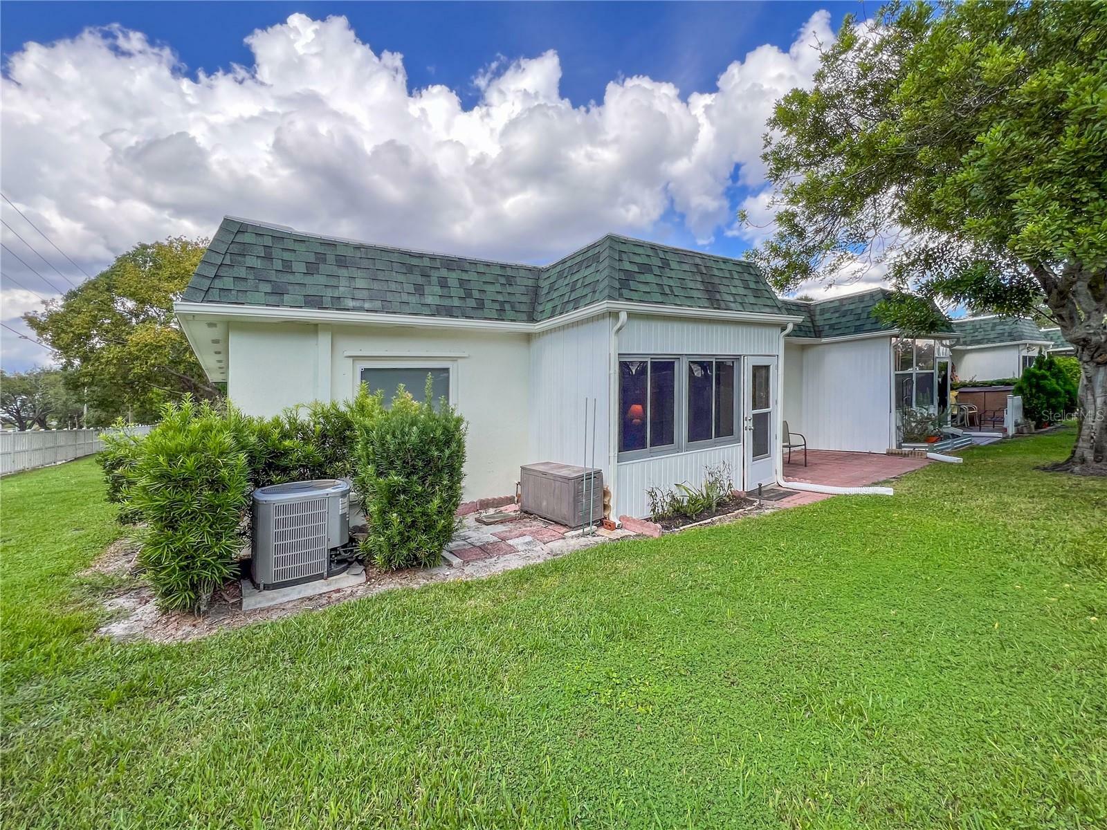 Property Photo:  4211 35th Avenue W  FL 34205 