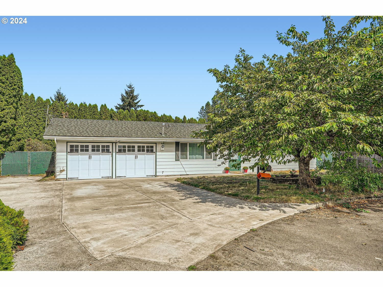 Property Photo:  12818 NE 83rd St  WA 98682 