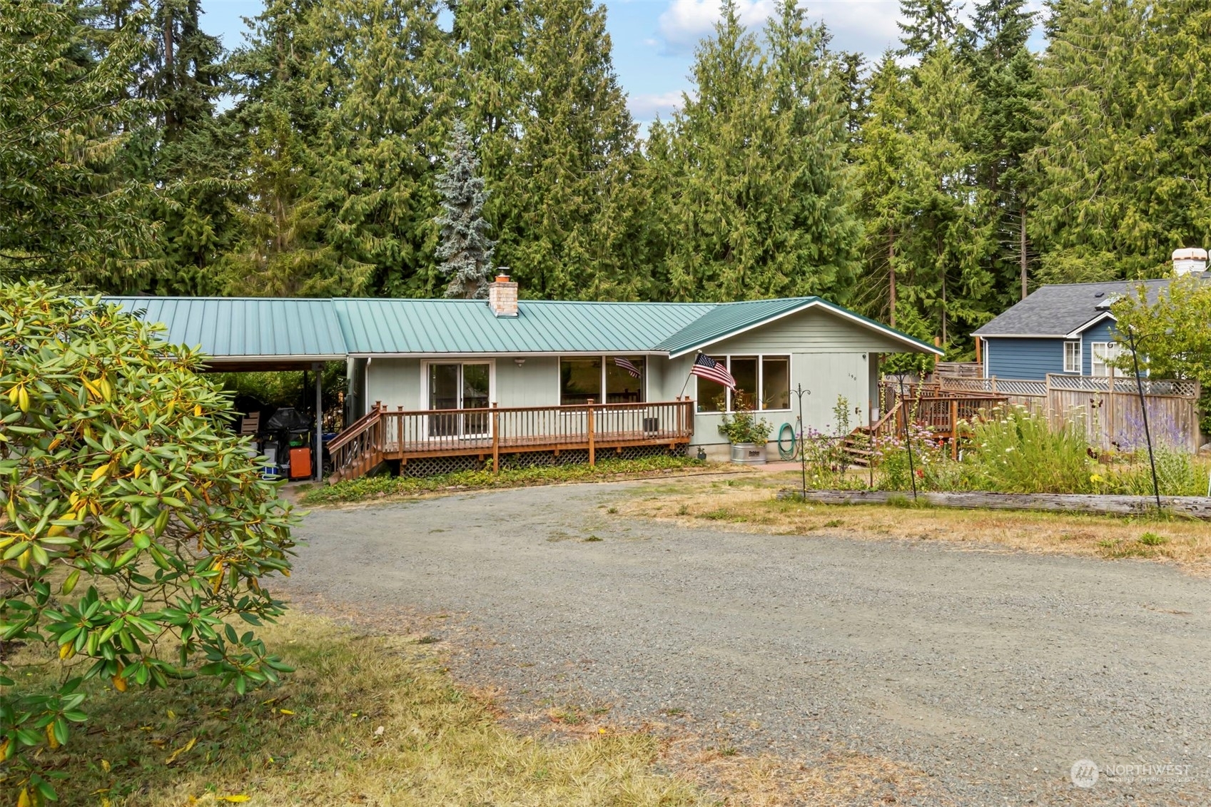 Property Photo:  190  Madera Drive  WA 98382 