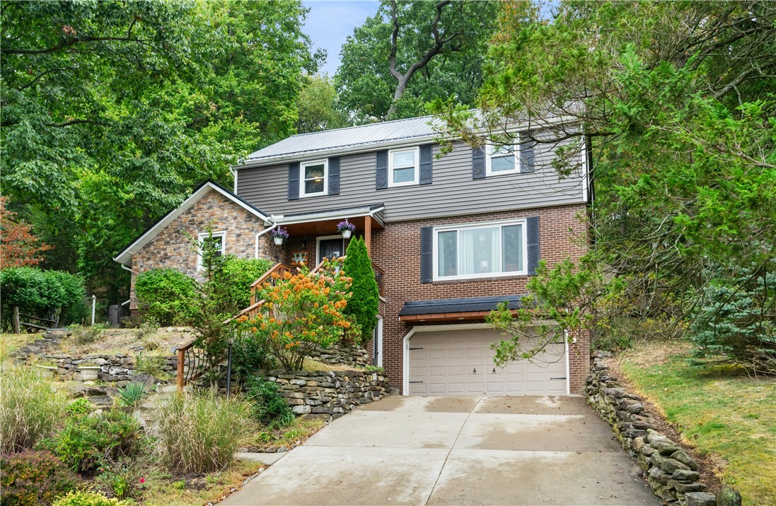 Property Photo:  127 Berwyn Road  PA 15237 