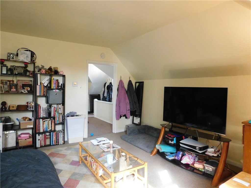 Property Photo:  238 Lehigh Ave 3  PA 15232 