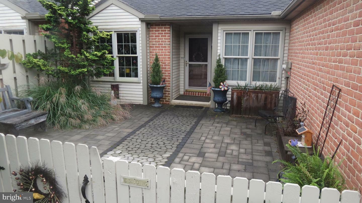 Property Photo:  56 Cambridge Drive  PA 17033 