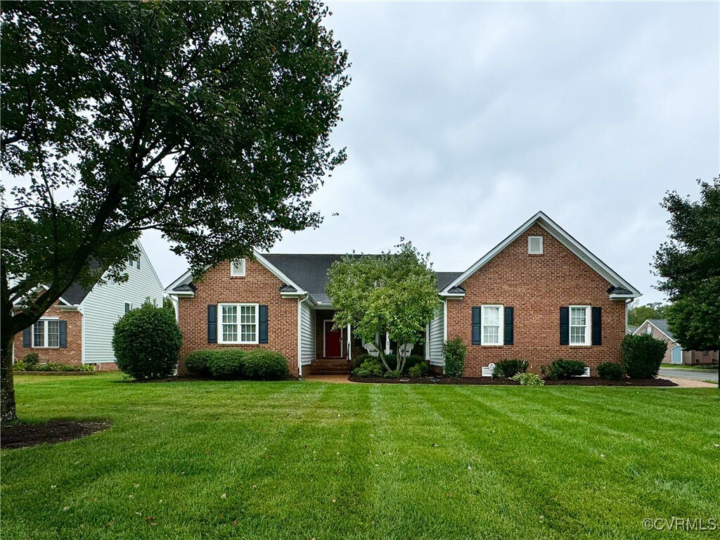 Property Photo:  9342 Crestfield Drive  VA 23116 