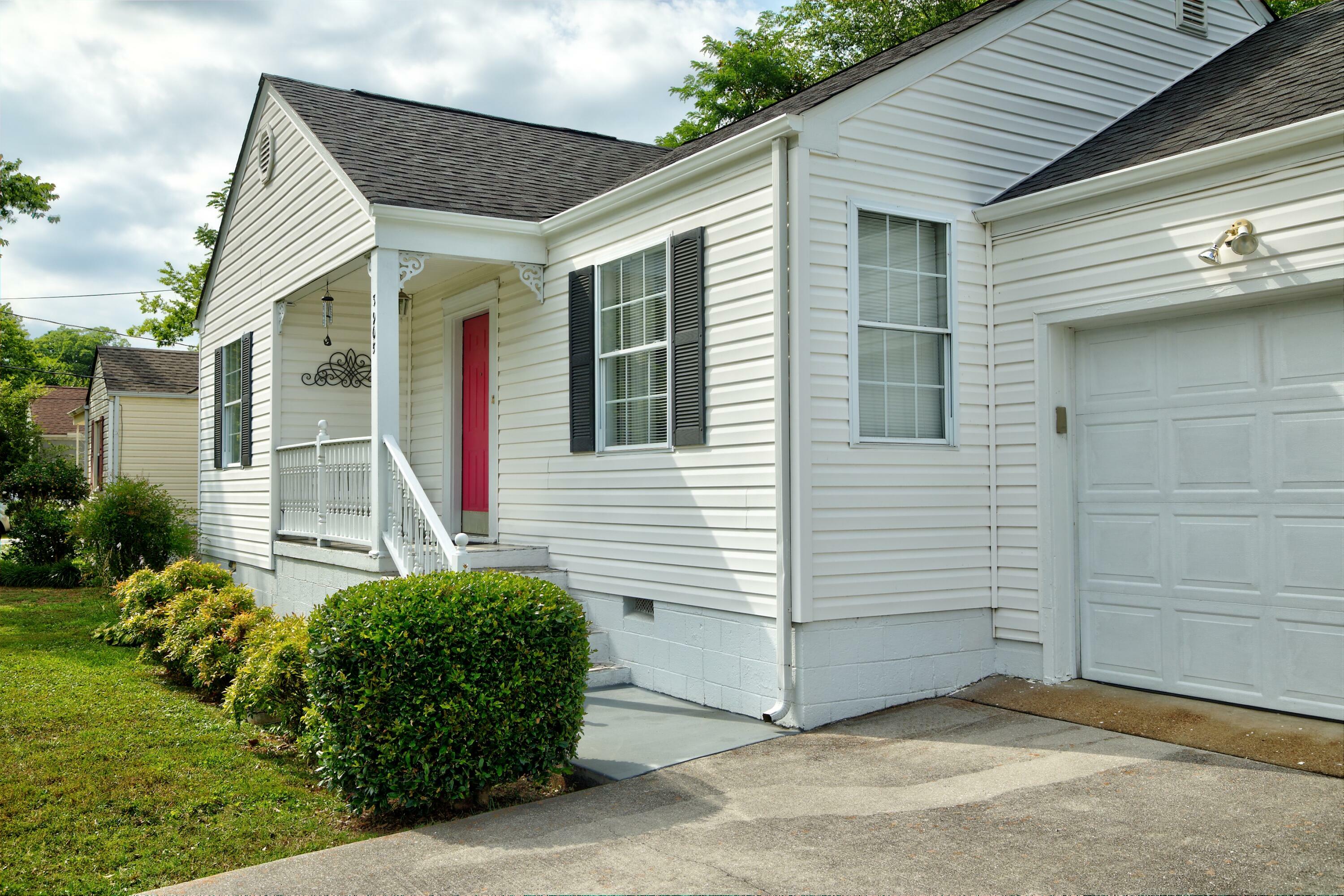 Property Photo:  3905 Fountain Avenue  TN 37412 