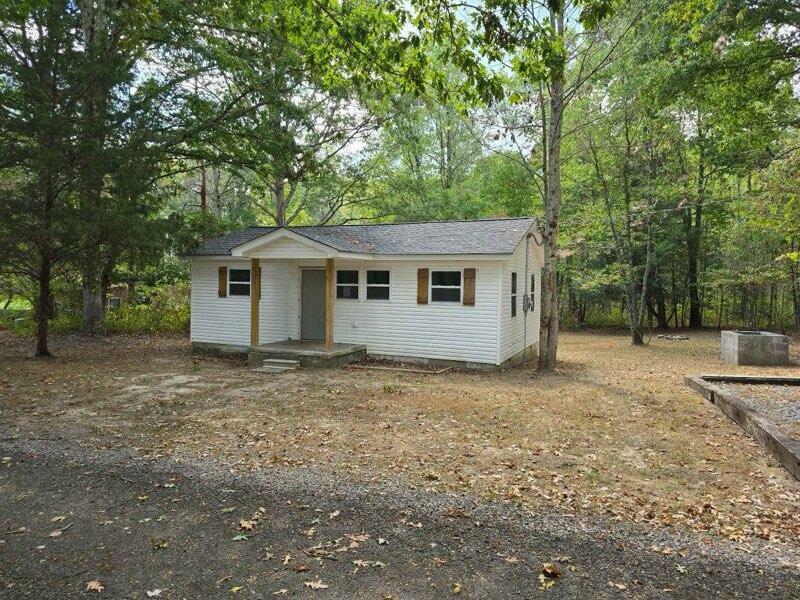 Property Photo:  887 Stooping Oak Road W  TN 37327 