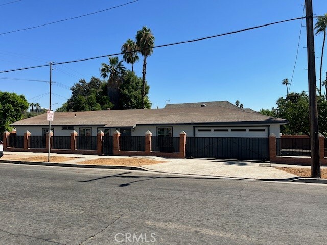 4291 El Dorado Street  Riverside CA 92501 photo