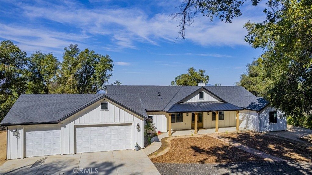 Property Photo:  39594 Tanglewood Lane  CA 93644 