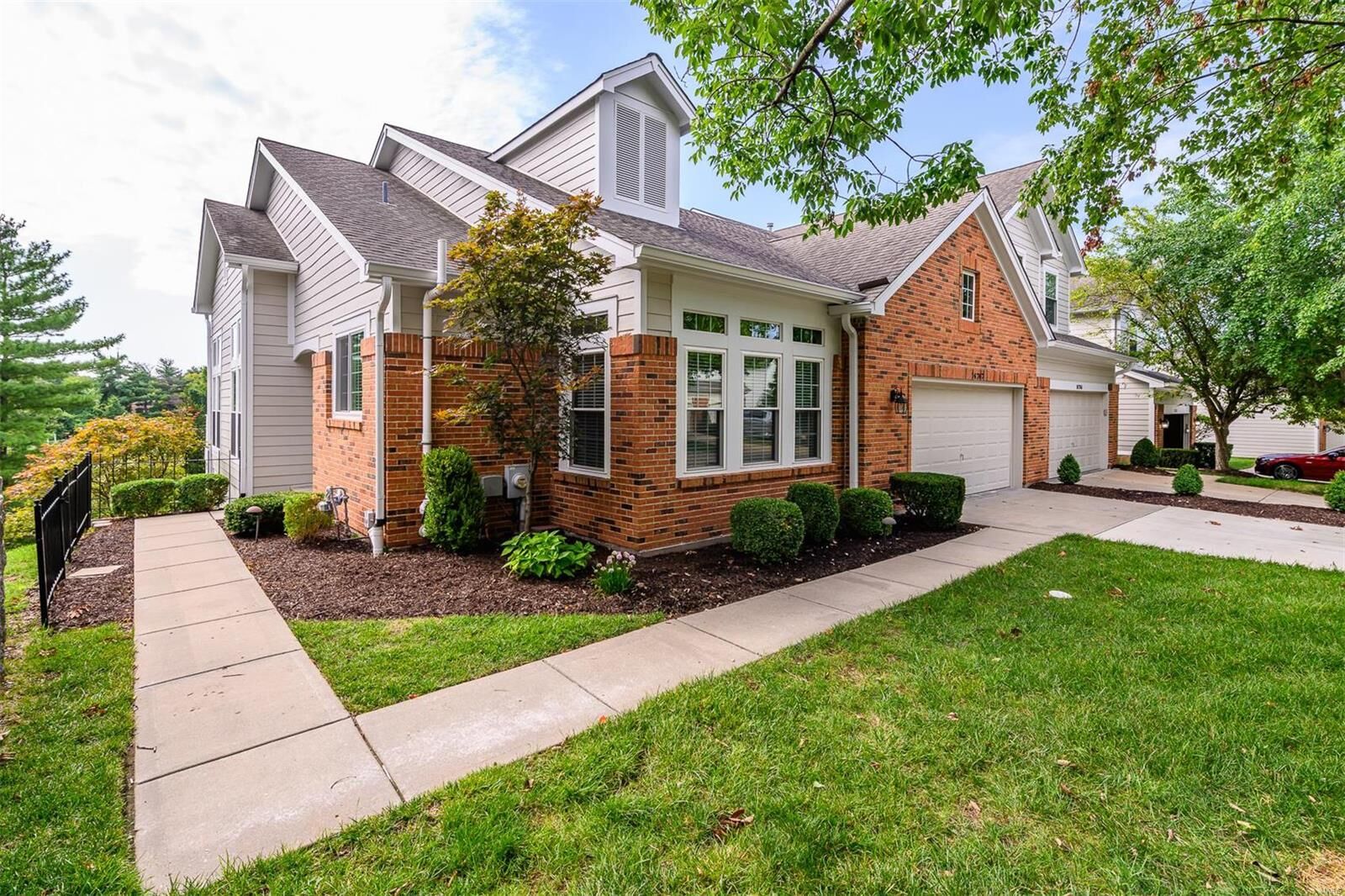 Property Photo: 16767 Chesterfield Bluffs Cir. MO 63005