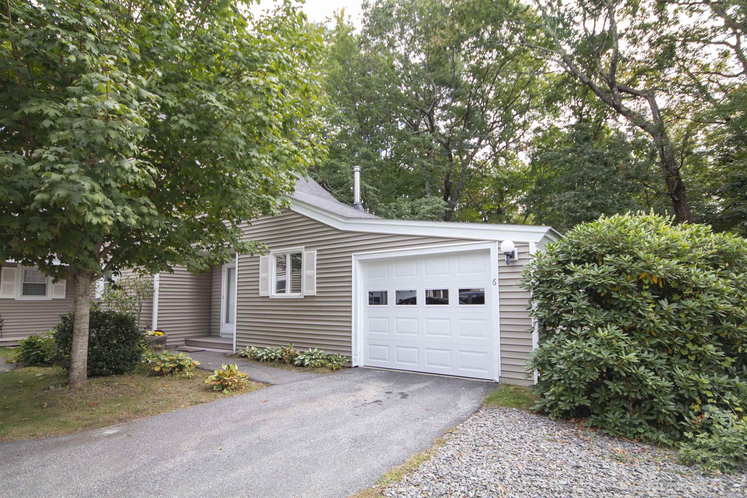 Property Photo:  6 Winding Pond Road  NH 03053 