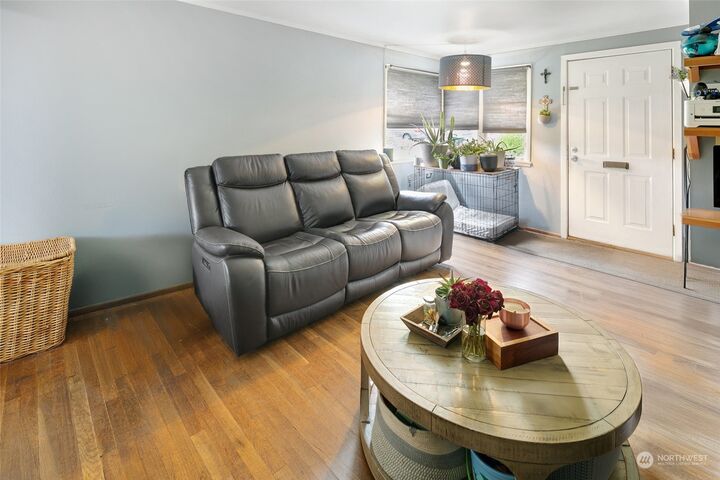 Property Photo:  3820  14th Avenue S  WA 98108 