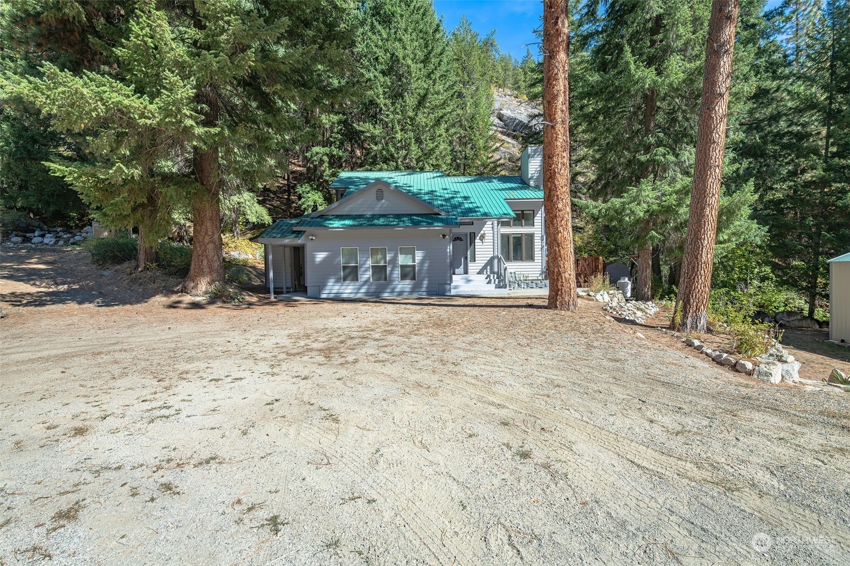 Property Photo:  17976 Entiat River Road  WA 98822 