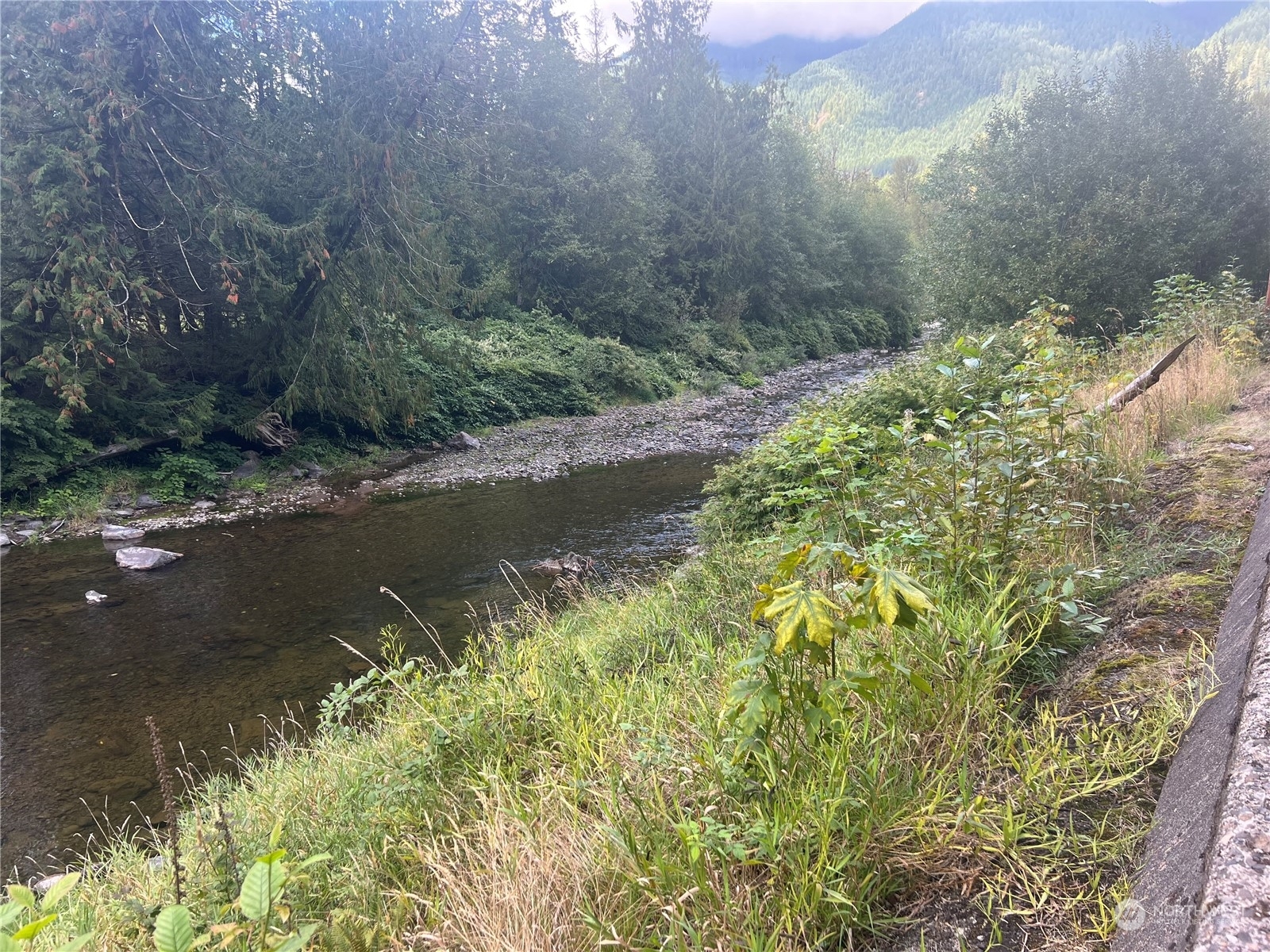 Property Photo: 1111 State Route 508 WA 98356