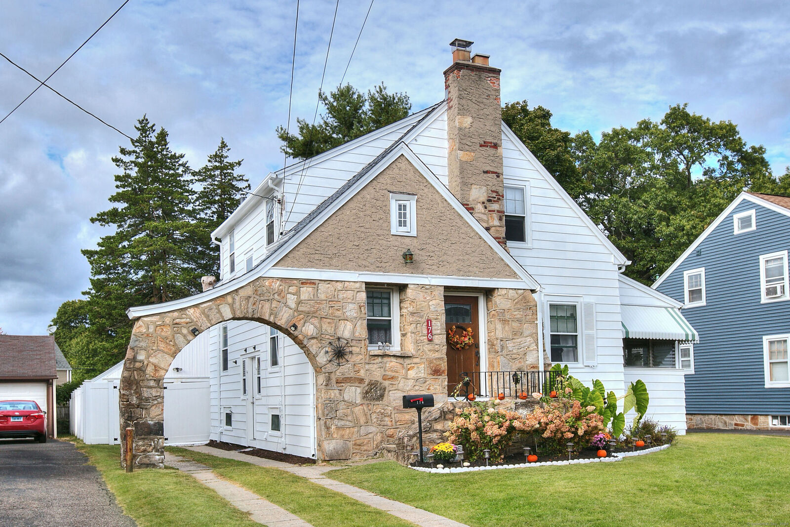 Property Photo:  176 Placid Avenue  CT 06615 