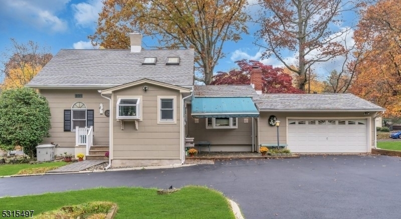 Property Photo:  231 Orchard St  NJ 08807 