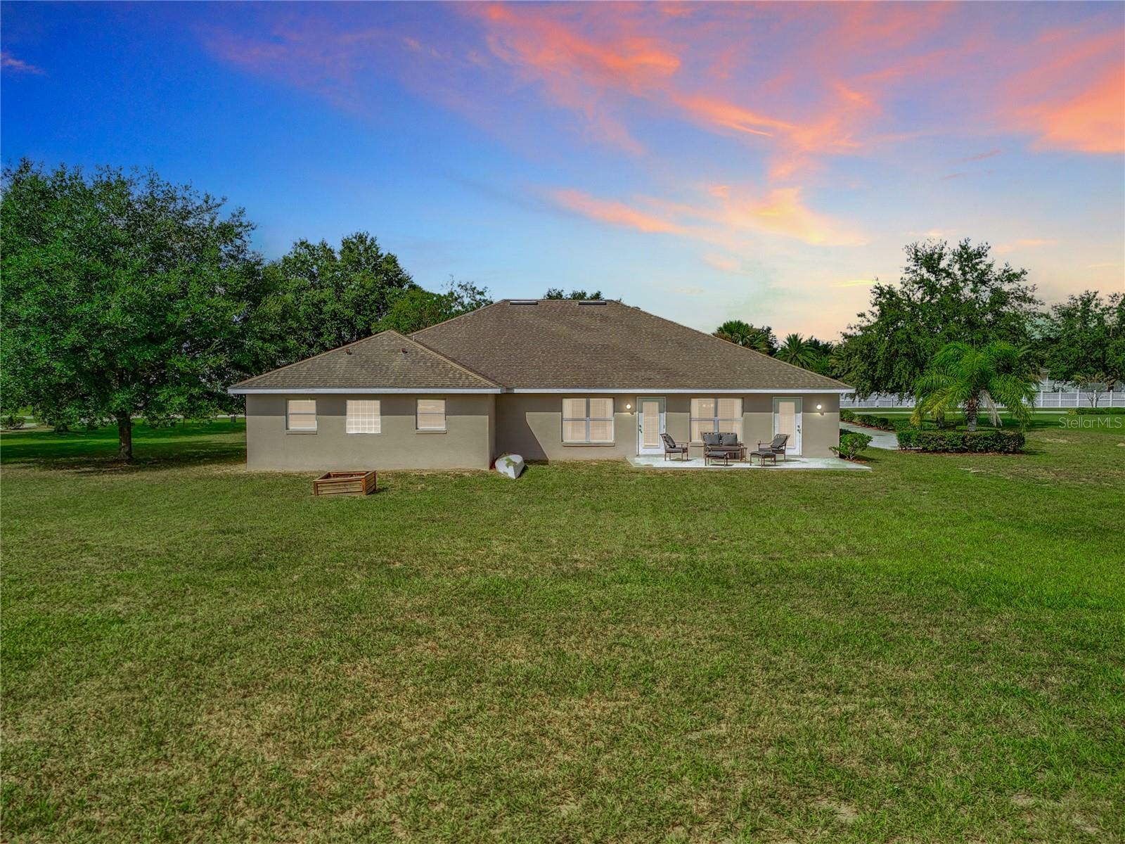 Property Photo:  24341 Milford Drive  FL 32736 