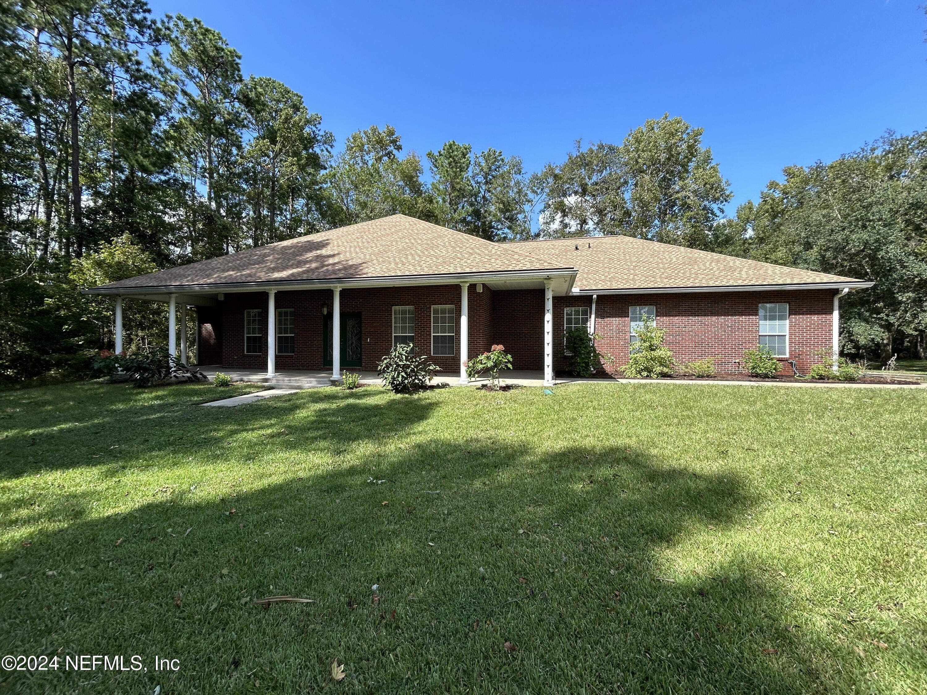 Property Photo:  5237 Greenway Drive N  FL 32244 