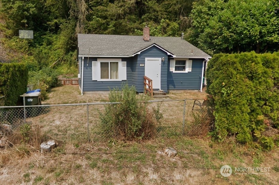 233 Silverbrook Road  Randle WA 98377 photo