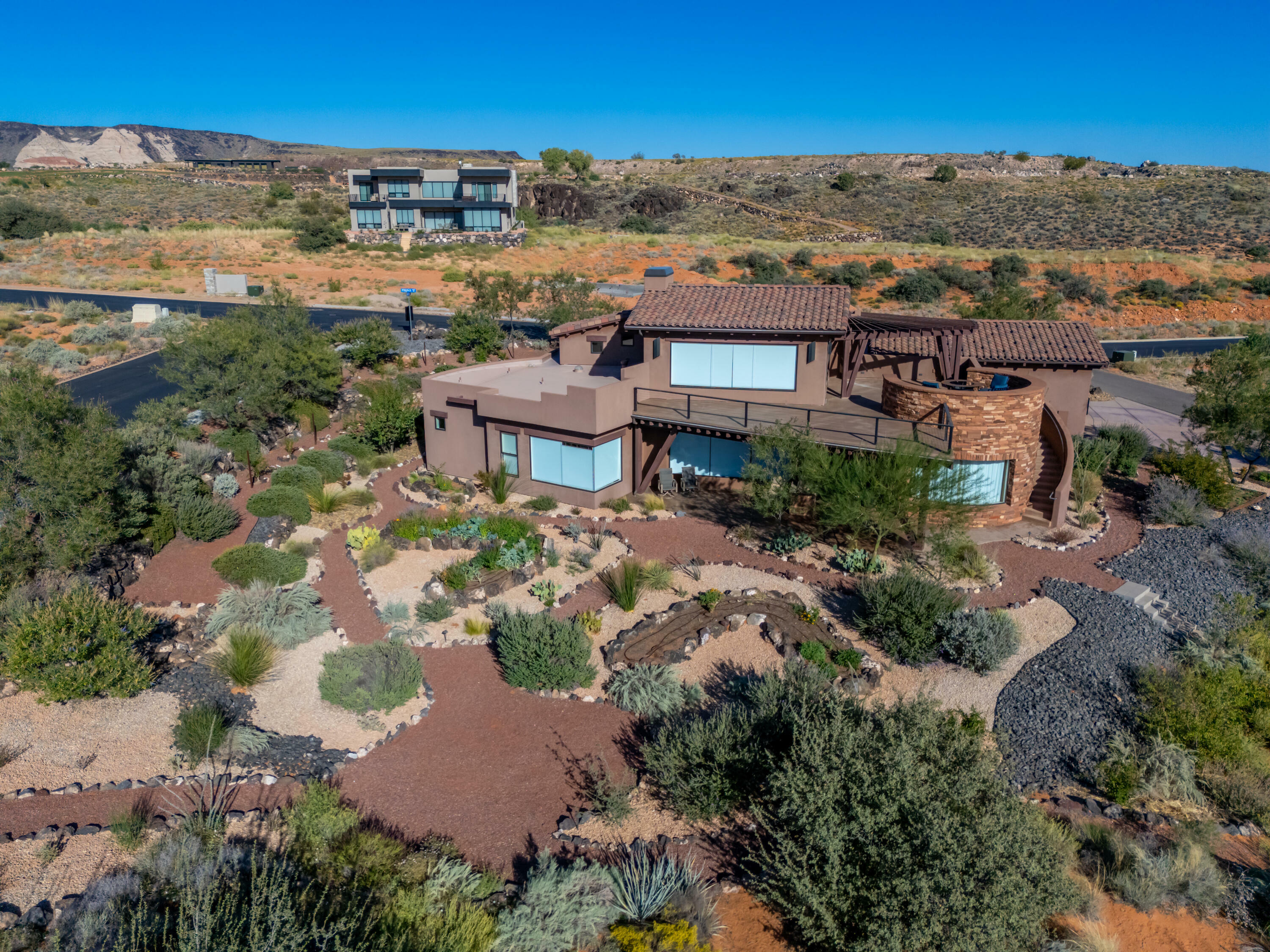 Property Photo: 4647 N Petroglyph Dr UT 84770