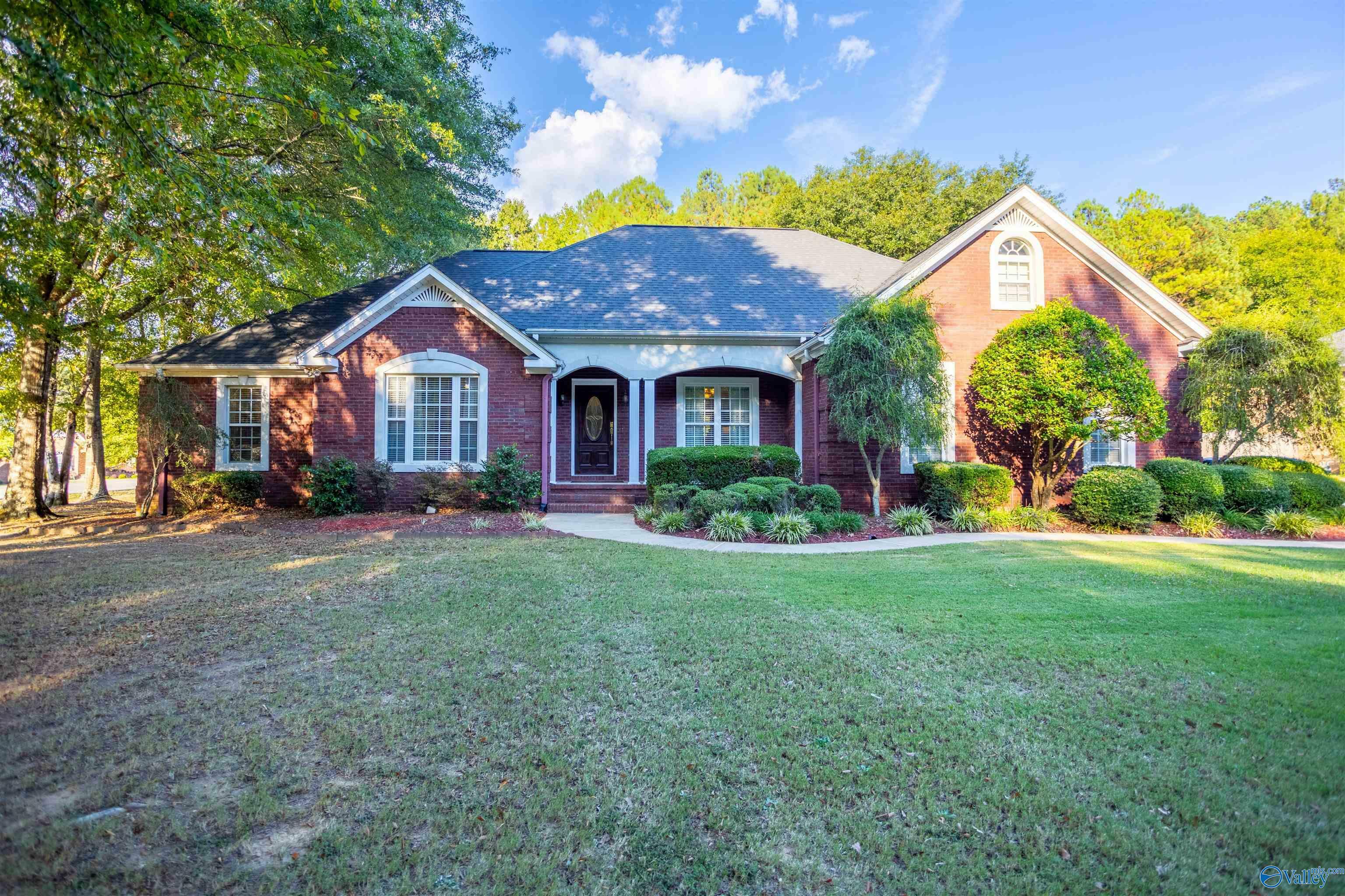 Property Photo:  101 Sweetwater Lane  AL 35906 