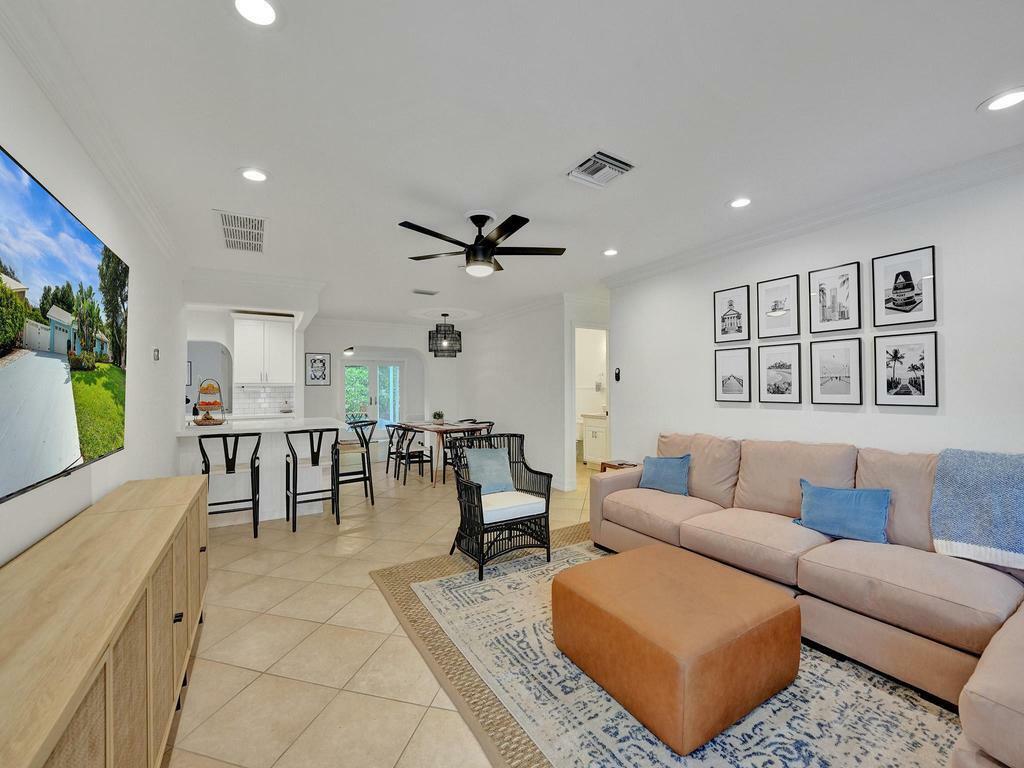 Property Photo:  2587 Jaeger Drive  FL 33444 