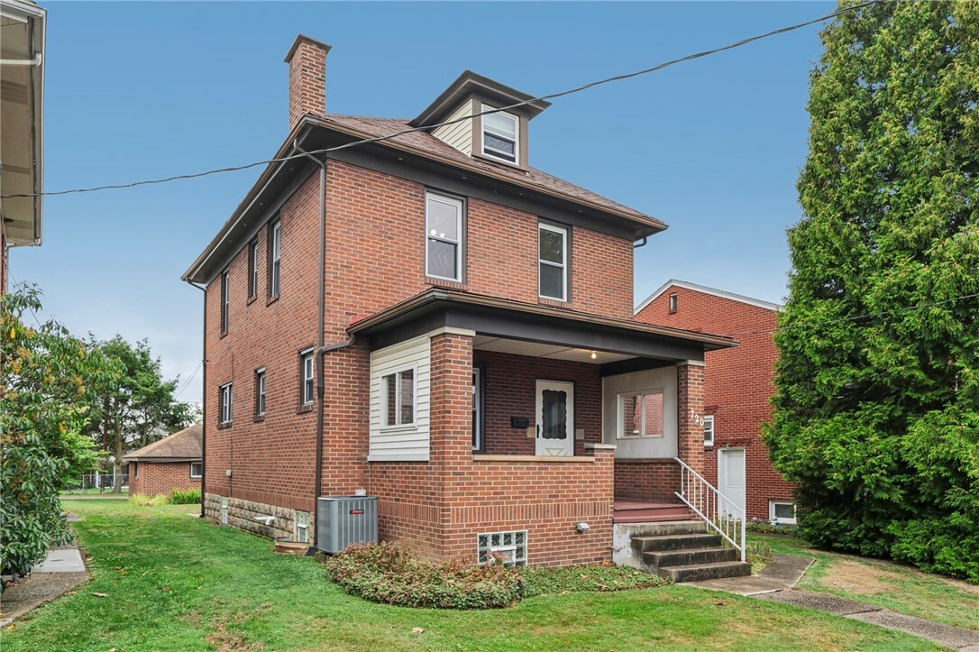 Property Photo:  720 Welty St  PA 15601 