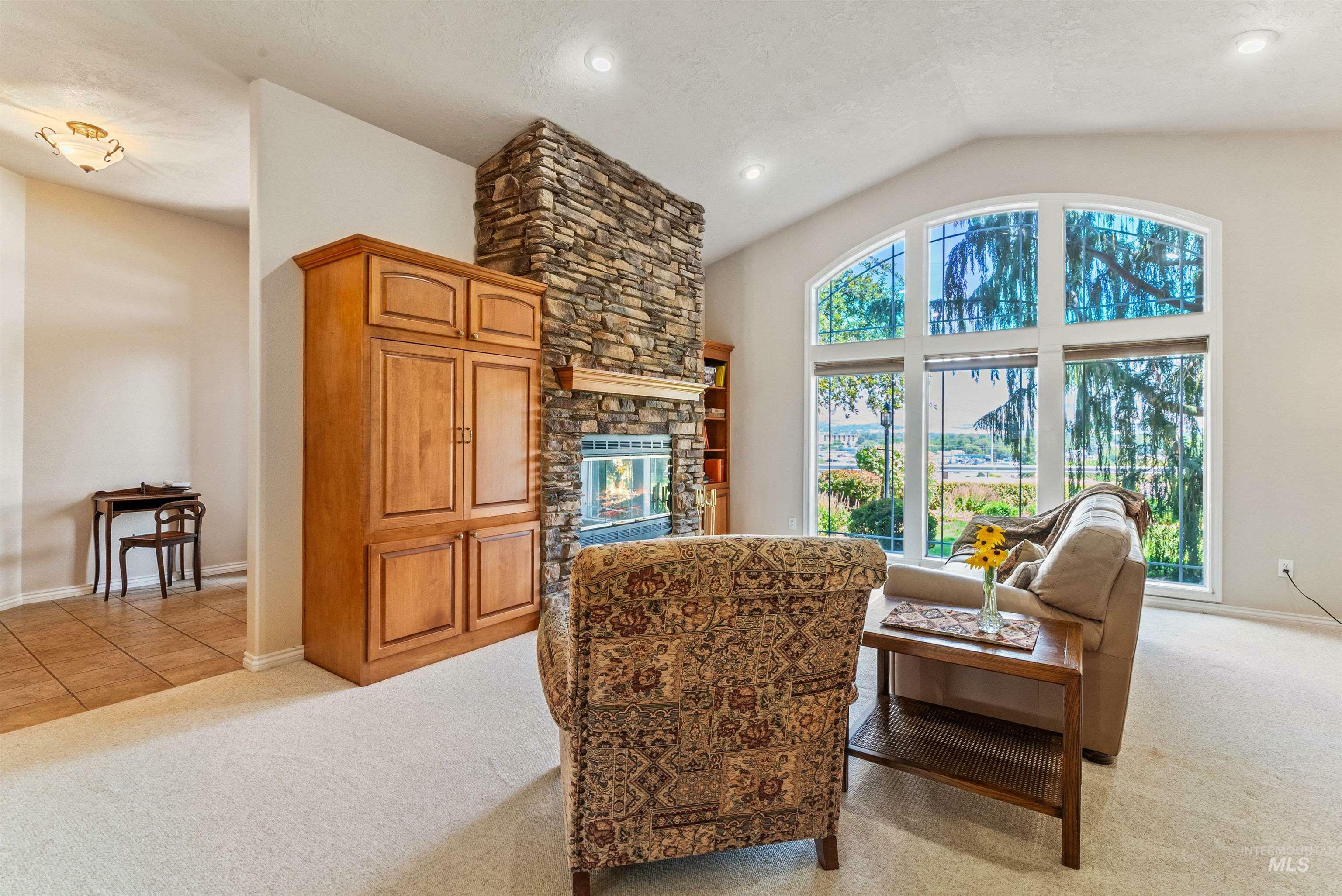 Property Photo:  2801 Mountain View Dr.  ID 83704 