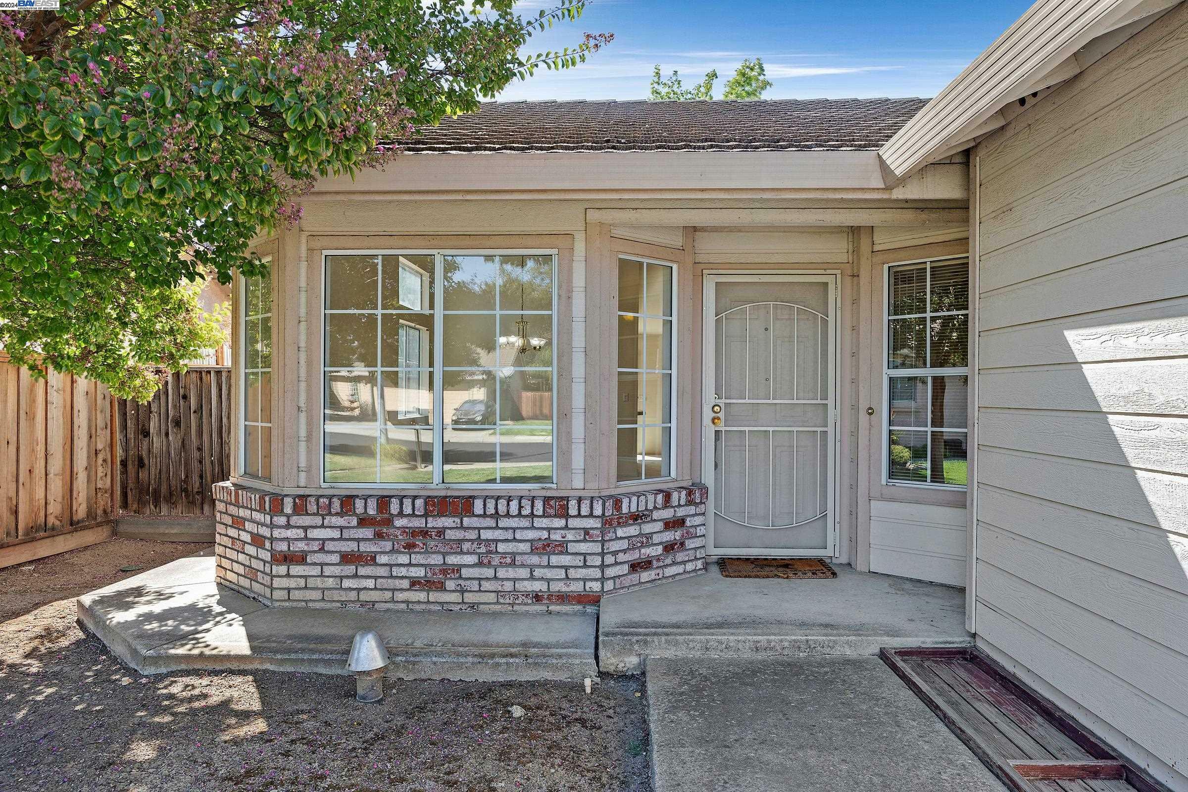 Property Photo:  595 Valley Green Dr  CA 94513 