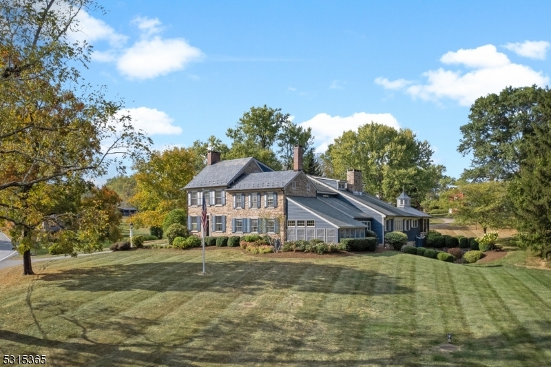 Property Photo:  199 Sandy Ridge Mount Airy  NJ 08559 