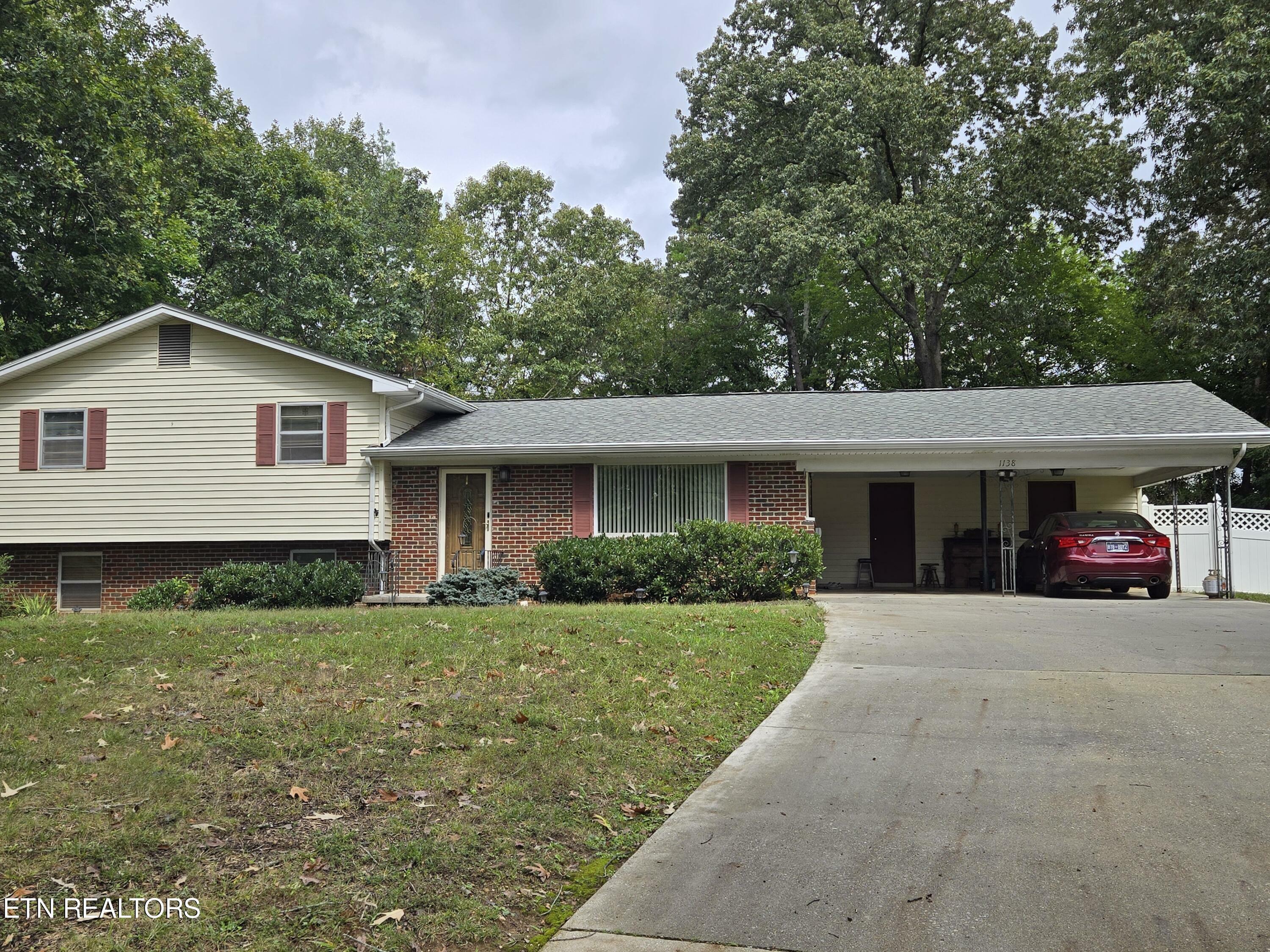 1138 Park Hill Circle  Knoxville TN 37909 photo