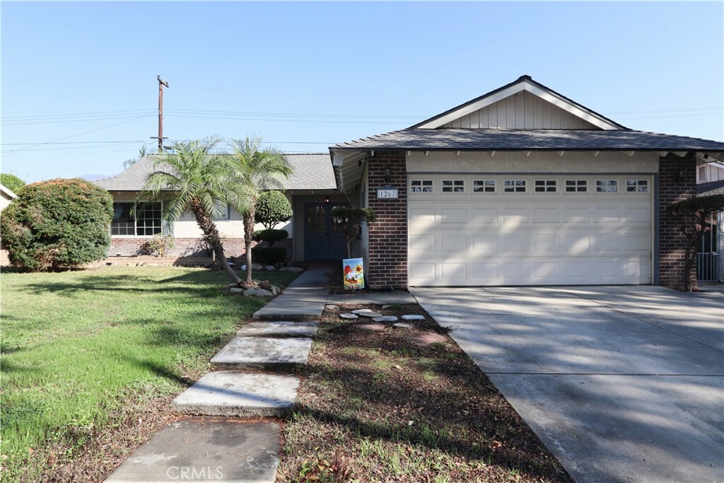 Property Photo:  1267 W Winslow Street  CA 91786 