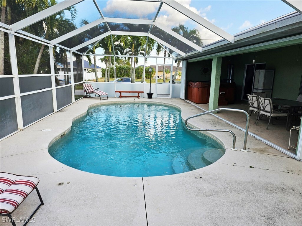 Property Photo: 1811 Savona Parkway W FL 33914