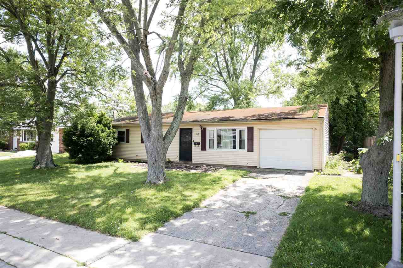 Property Photo:  949 S 18th Street  IN 47374 