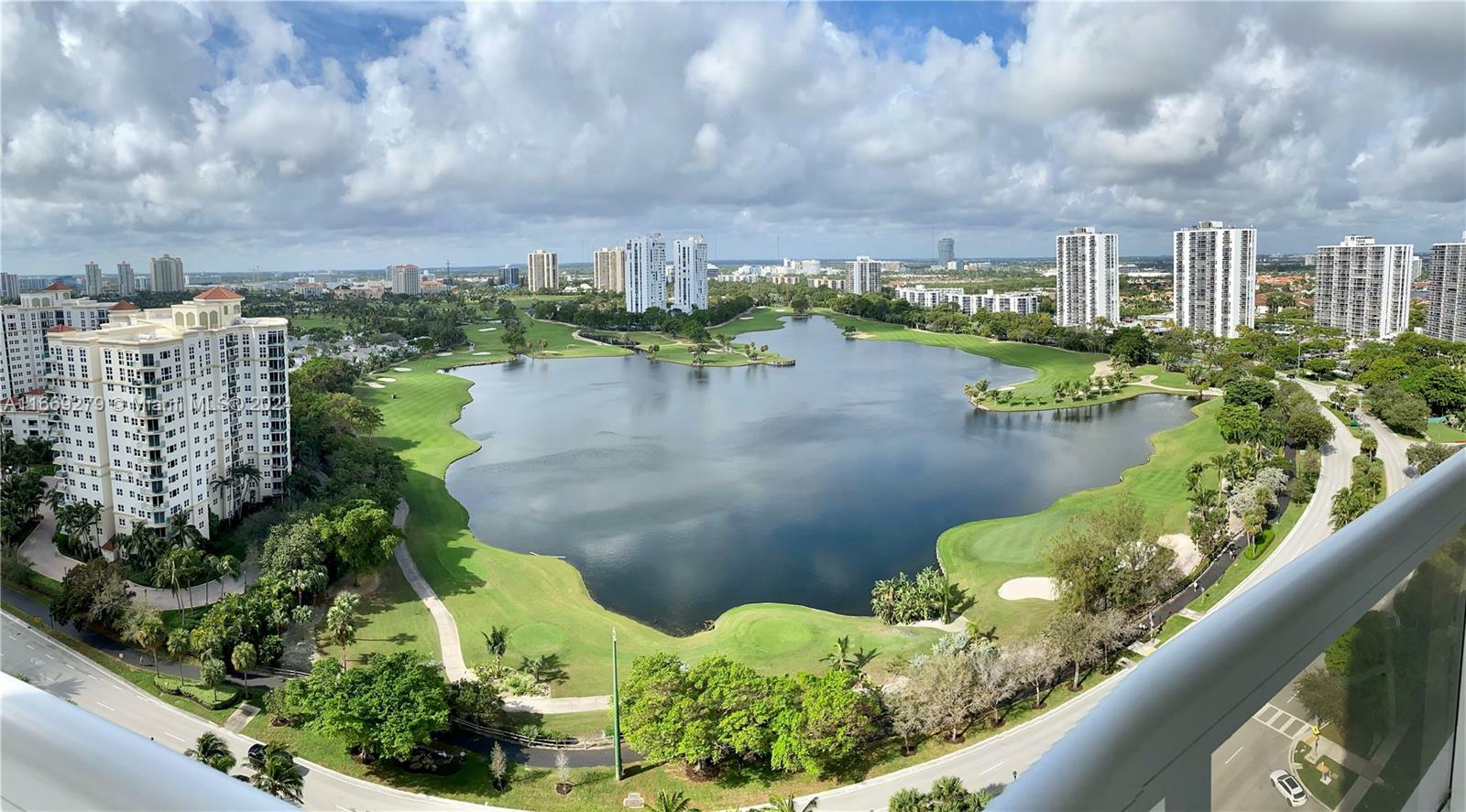 Property Photo:  20185 E Country Club Dr 2105  FL 33180 