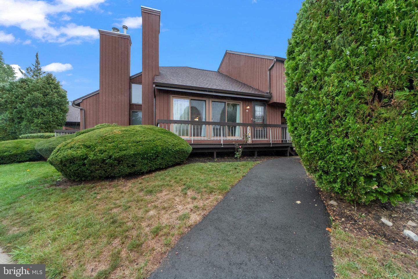 Property Photo:  23 Bloomingdale Drive 4B  NJ 08844 