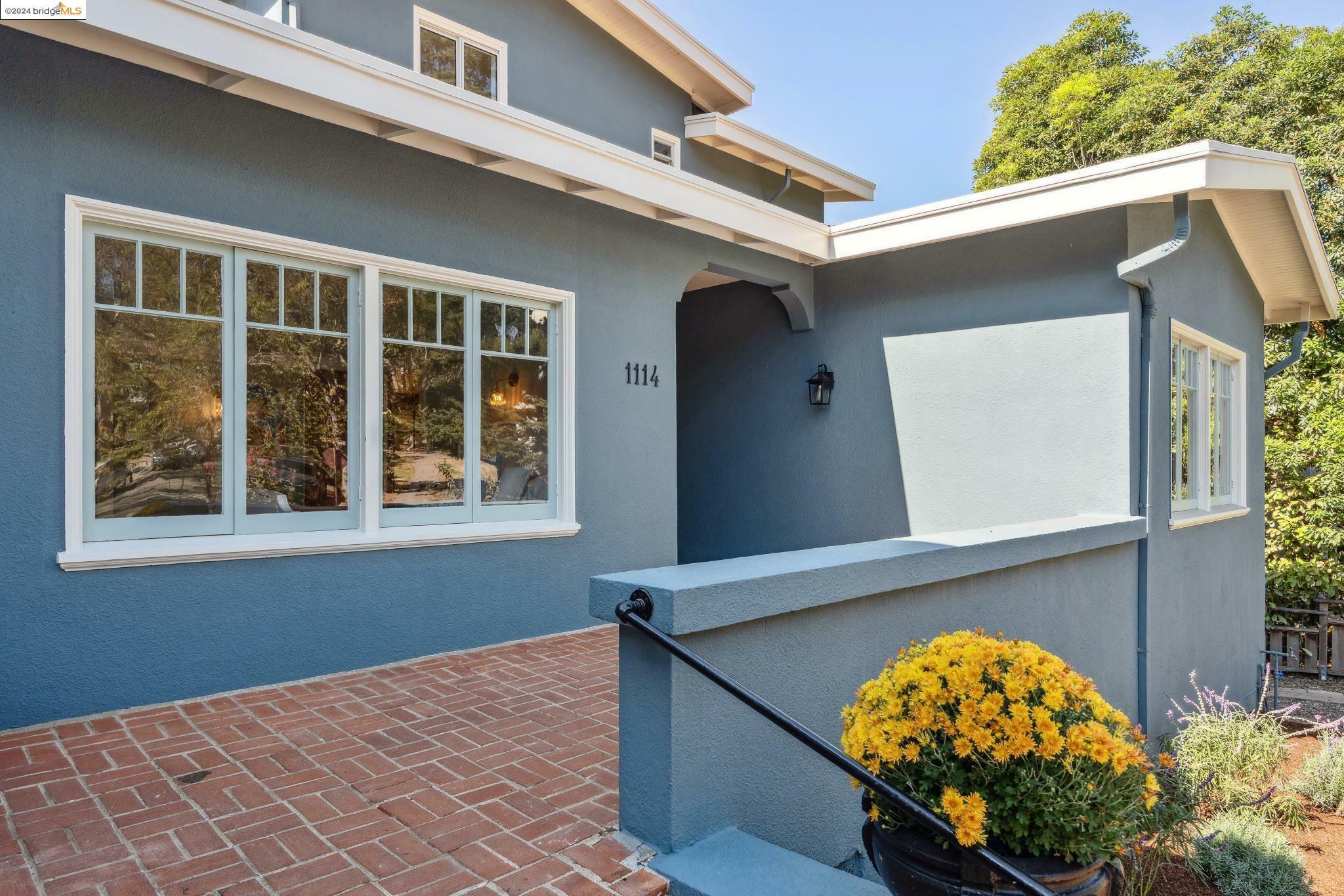 Property Photo:  1114 Amador Ave  CA 94707 