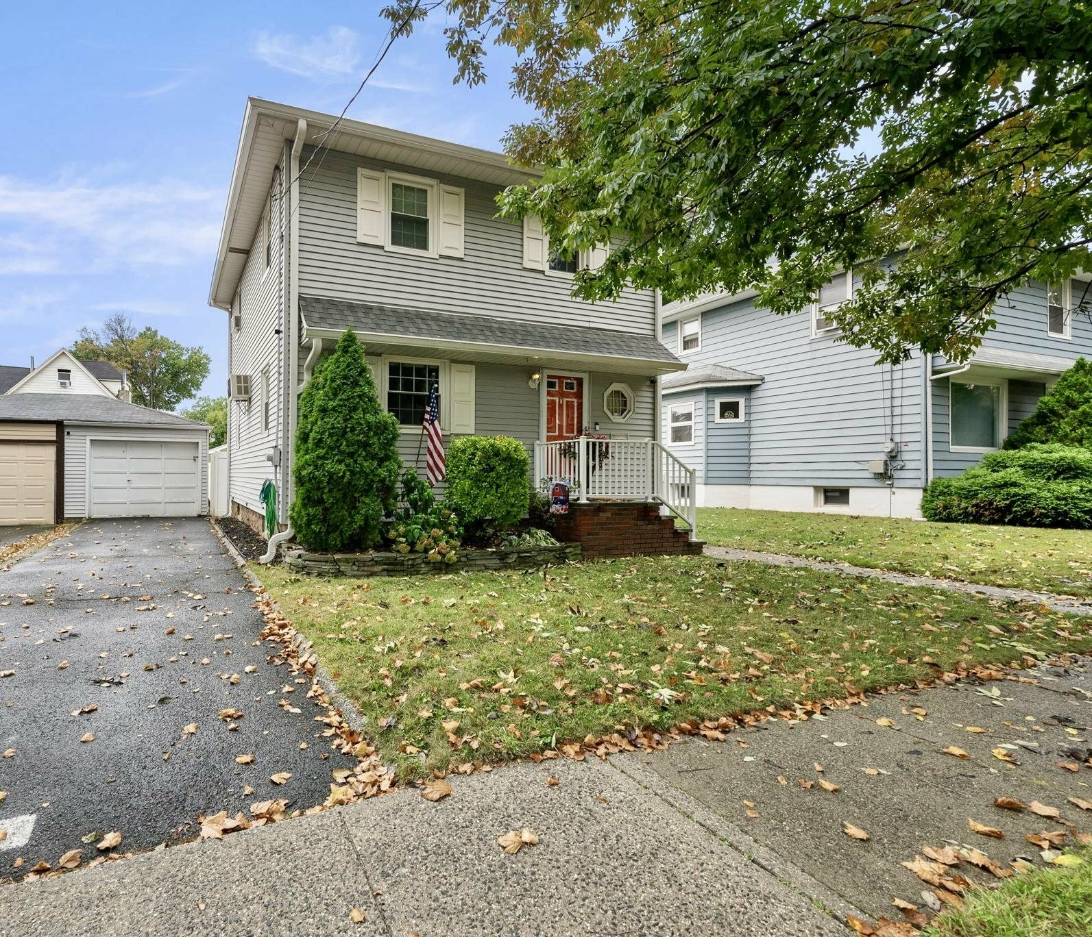 Property Photo:  5 Vreeland Ave  NJ 07070 