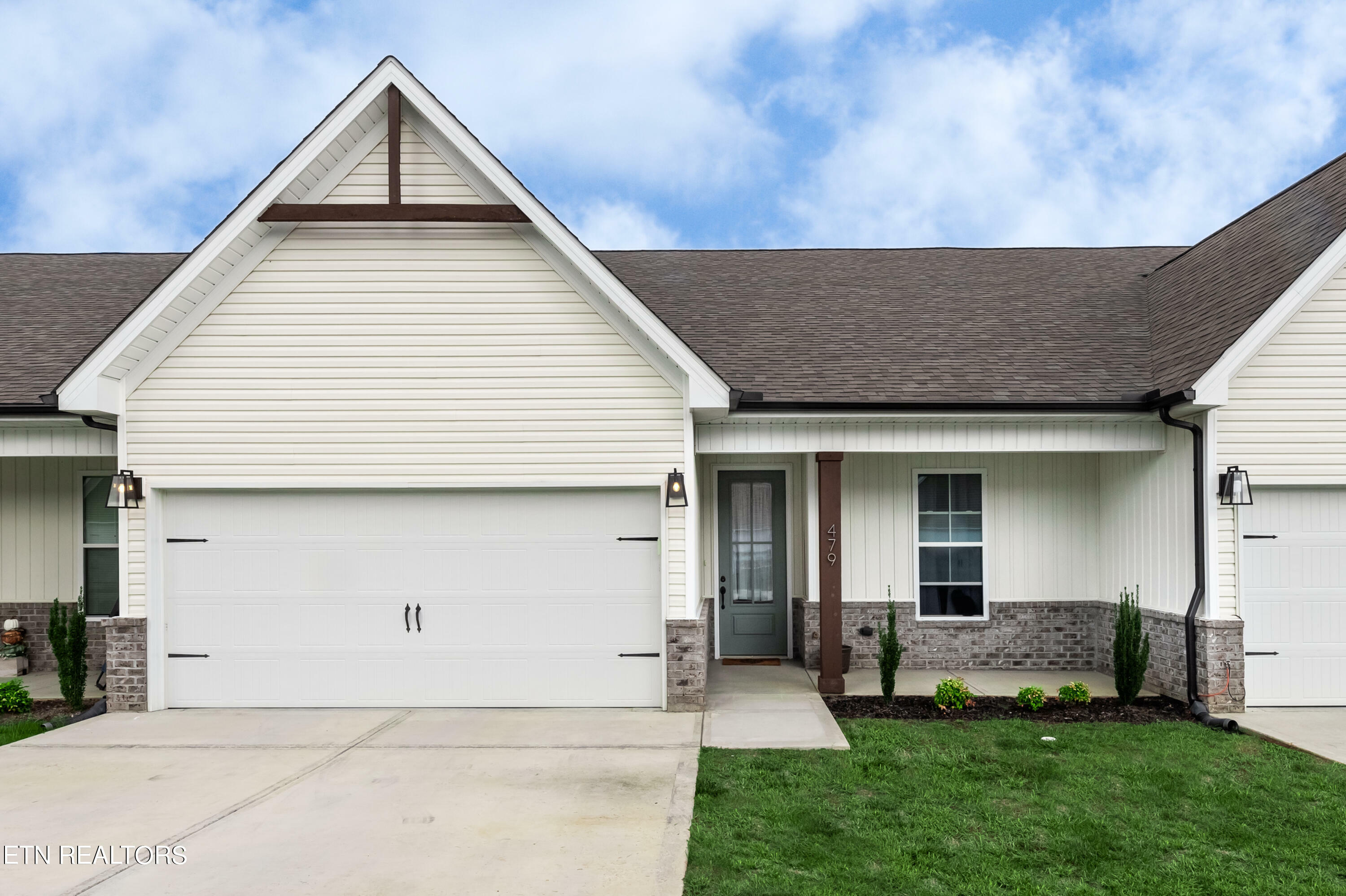 Property Photo:  479 Creekside Way  TN 37771 