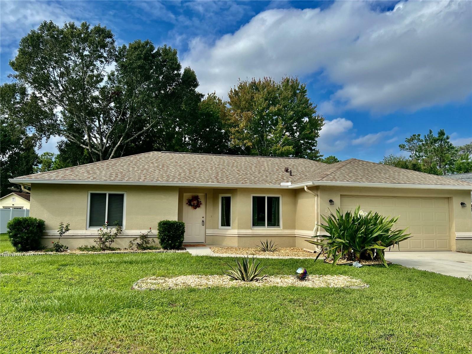 Property Photo:  10 Pretoria Lane  FL 32164 